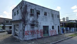 Corpo de Bombeiros atua em princípio de incêndio na parte baixa de Maceió