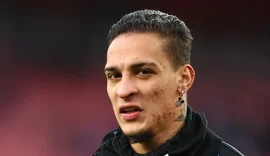 Outras duas mulheres acusam Antony, jogador do Manchester United, de agressão
