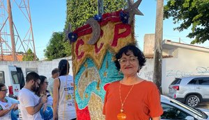 Diretora comercial da Tribuna é homenageada em bloco carnavalesco tradicional de Maceió