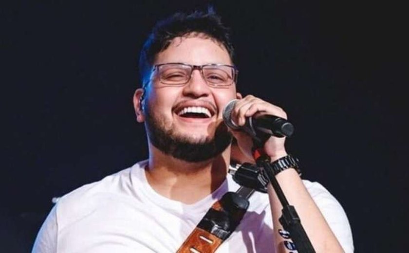 Morre o cantor Maurílio, da dupla com Luiza, aos 28 anos, em Goiânia