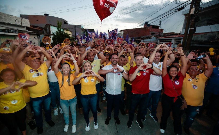 Paulo faz primeira grande caminhada em Maceió