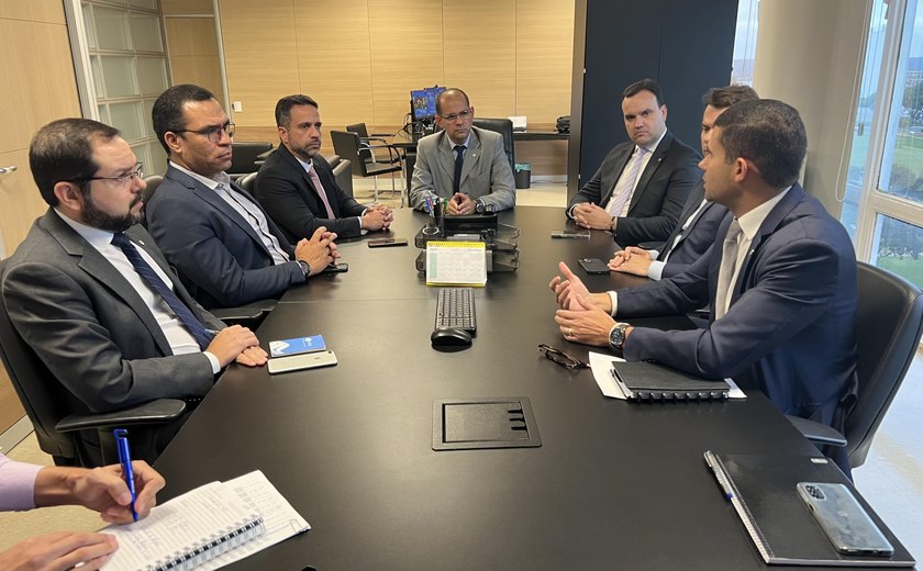 Governo avança em reunião sobre o trecho 5 do Canal do Sertão com o Ministério da Integração
