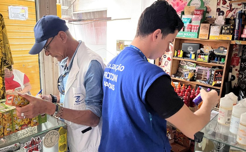 Mais de 670 caixas de cigarros eletrônicos são apreendidas no Centro de Maceió