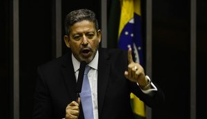 Deputado alagoano Arthur Lira é eleito presidente da Câmara em 1º turno