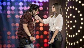 Luan Santana e Camila Queiroz cantam juntos na volta do 'Tamanho Família'