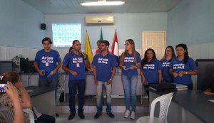 Anjos da Paz acolhem dependente químico durante ação de prevenção às drogas em São Brás