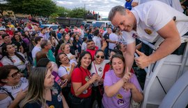 Em primeira carreata, Renan Filho recebe apoio da população em seis cidades do Sertão