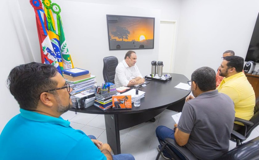 Representantes Do Governo De Alagoas Debatem Novos Investimentos Em