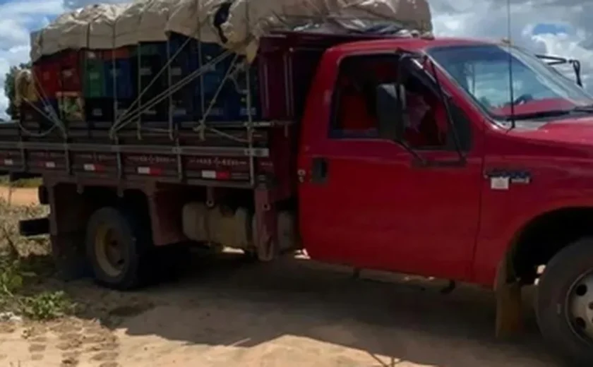 Casal de feirantes oferece recompensa para quem encontrar caminhão roubado em Teotônio Vilela