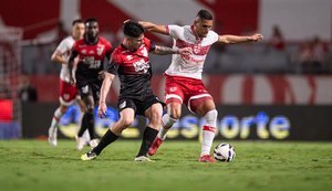 CRB perde para o Athletico, que não vencia há sete jogos