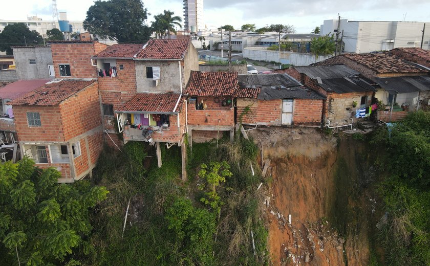 Maceió tem 500 áreas com risco de desabar