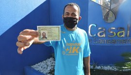 Campanha de funcionários da Casal ajuda lavador de carros a conseguir identidade