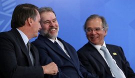 Bolsonaro disse a Toffoli que não iria fazer 'nada' para desmobilizar acampamentos golpistas