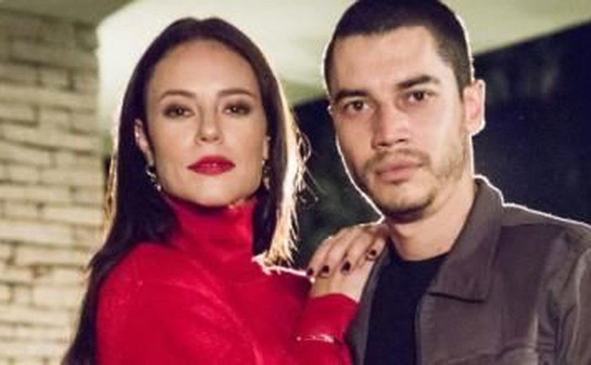 'A Dona do Pedaço': Vivi usa vestido de noiva preto em casamento com Camilo