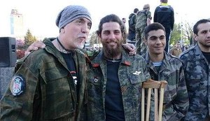 Ucrânia: brasileiro acusado de terrorismo apanha de nacionalistas