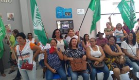 Fragilizada, gestão de Teófilo enfrenta nova manifestação de professores