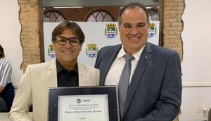 Música “Ponta de Lápis” resulta em Título de Cidadão de Maceió para o cantor Beto Barbosa