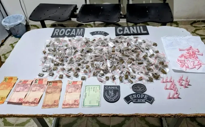 Polícia apreende 300 porções de maconha em esconderijo em Arapiraca
