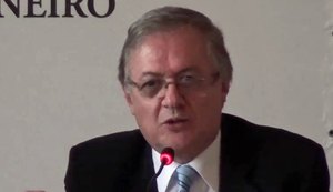 Bolsonaro anuncia Ricardo Velez Rodriguez como ministro da Educação