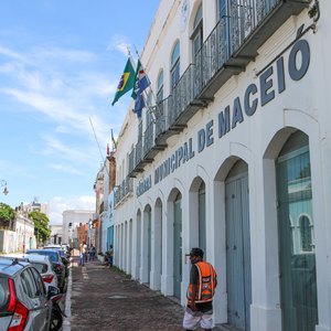 Câmara de Maceió anuncia concurso público após firmar TAC o MP AL