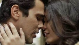 'Tempo de Amar': Vicente pede Maria Vitória em casamento e ela aceita
