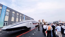 China revela protótipo de trem que ‘flutua’ e pode chegar a 600 km/h
