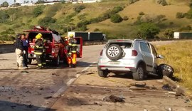 Duas pessoas morrem em colisão na BR-101