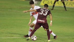 CRB empata com o Náutico nos Aflitos; Léo Gamalho faz mais um e é artilheiro da Série B