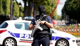 Morto em incidente na Champs-Élysées era conhecido das forças de segurança