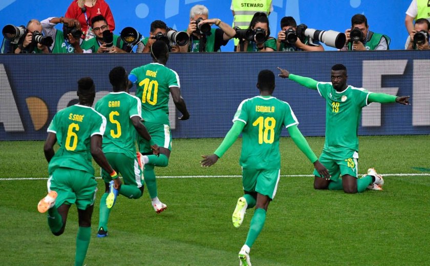 Senegal mantém bom retrospecto contra europeus em Copa e bate a Polônia
