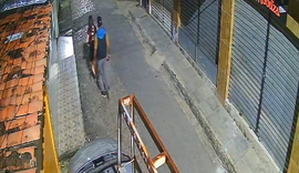 Jovem de 18 anos é assassinada a facadas; ex-companheiro é preso