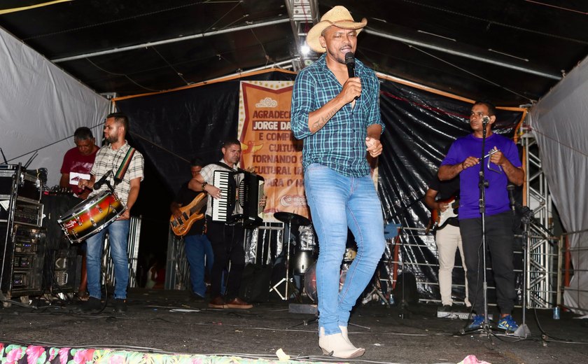 Primeiro dia do Forróçúcar Cultural celebra tradição, diversidade e muito forró em Pão de Açúcar