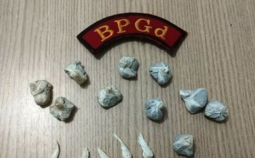 Guarnição do BPGd prende homem com drogas na Cidade Universitária