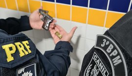 PRF e PM prendem homem por porte ilegal de arma de fogo, em Canapi