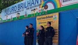 Corpo de Bombeiros realiza treinamento de primeiros socorros para professores em escola