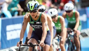 Triatleta Luisa Baptista permanece em estado grave após acidente