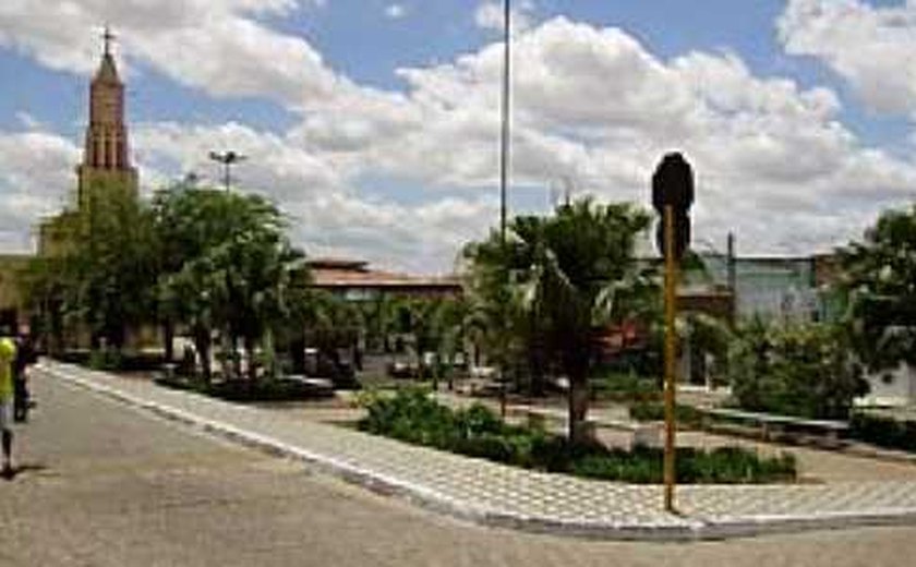 Homem é autuado por ameaçar vizinho em Olho d’Água Grande