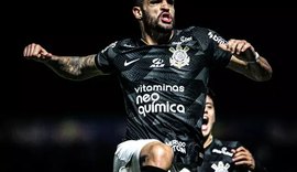 Corinthians vence o Bragantino e se isola na liderança do BR