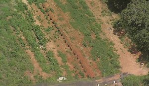 Cidades do Grande Recife têm abertura de novas covas e contêiner para armazenar corpos