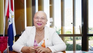 Tereza Nelma defende na AMA auxílio emergencial de R$ 600