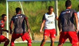 CRB relaciona 22 atletas para o jogo contra o Brasil de Pelotas no Sul