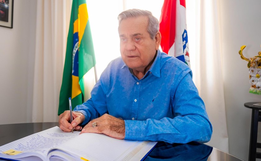 Ronaldo Lessa assume Governo de Alagoas com foco na estabilidade e justiça social