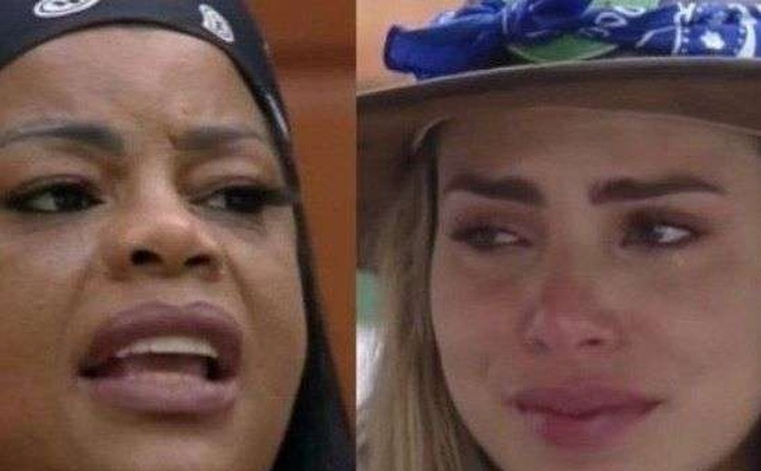 Tati Quebra-Barraco quebra o barraco com Erika Schneider: 'Você não tem palavra'