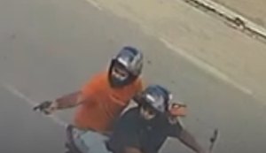Vídeo: PC investiga execução a tiros dentro de oficina mecânica em Arapiraca