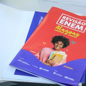 Estudantes da rede estadual já podem se inscrever em aulões para o Enem