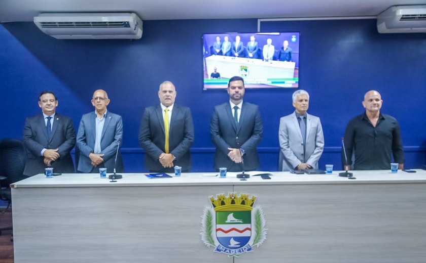 Câmara homenageia personalidades ligadas ao esporte que contribuíram com Maceió