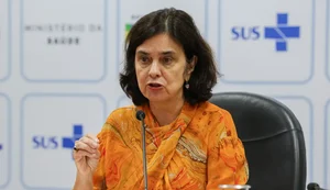 Brasil passa a adotar esquema de dose única contra o HPV