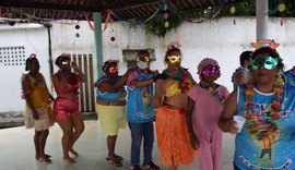 Ação terapêutica no Portugal Ramalho comemora 30 anos de desfile do Bloco Maluco Beleza