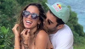 Após rumores, Anitta revela se está grávida de Scooby