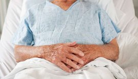 Cuidados simples podem evitar escaras em pacientes acamados